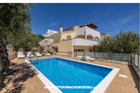 Apartments Dinka photo 5