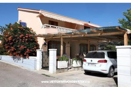 Apartments Ivanka photo 3