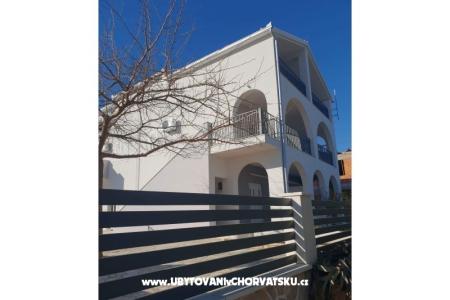 Apartments Pralija Marina - Trogir Croatia