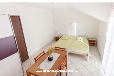 Apartments Telban photo 4
