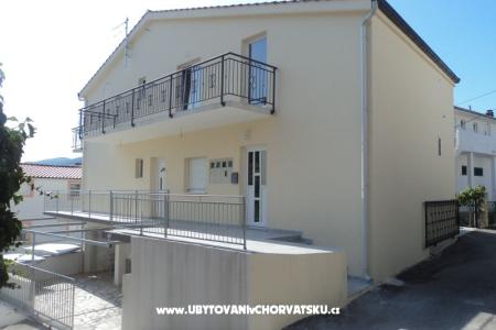 Apartments Vukelja Marina - Trogir Croatia