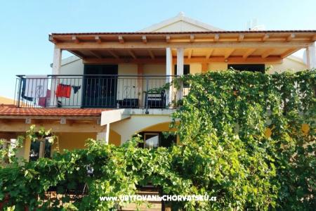 Apartments Liljana photo 2