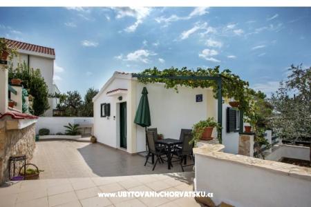 Studio i Vacation house Maestral photo 2