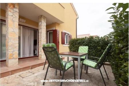 Apartment Oliva D1 with pool photo 5