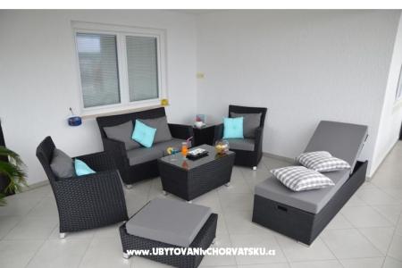 Apartments Roza photo 3