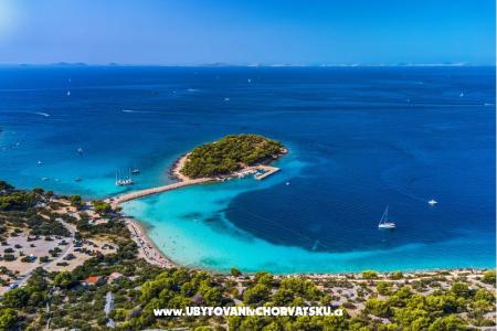 Amicaliving   Island of Murter Croatia