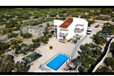 Apartments AS sa bazenom photo 3