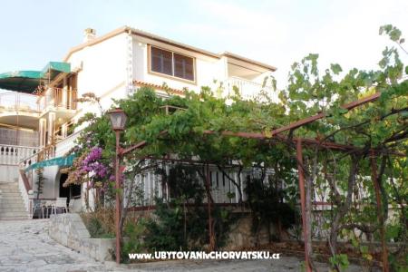 Apartments Florijana photo 2