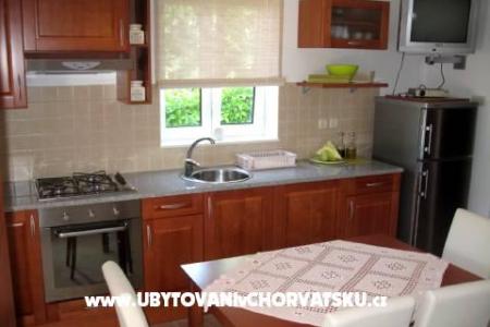 Apartments Milena photo 3