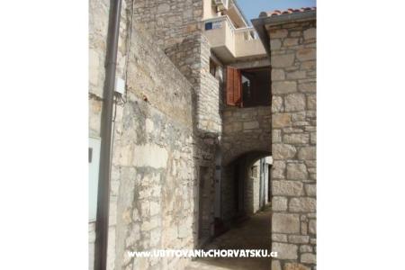 Stara kamena kuca - Apartment Andrij photo 2