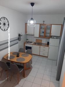 Apartments Lolita photo 3