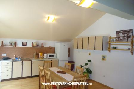 Apartment Babac photo 3