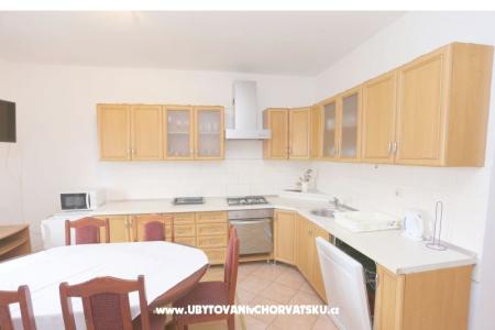 Apartments Nina photo 5