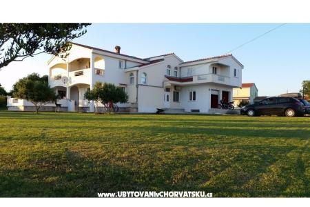Apartments Mrdelja Vrsi photo 3