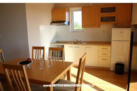 Apartments Mrdelja Vrsi photo 4