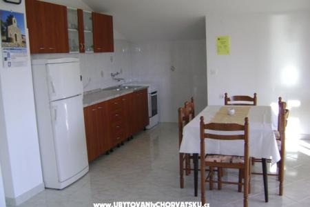 Apartment Dalmacija photo 2