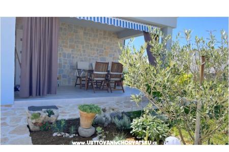 Holiday Home POMALO photo 4