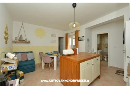 Apartment Bonzo Novalja photo 4