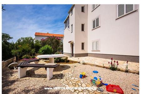 Apartments Lucija photo 2