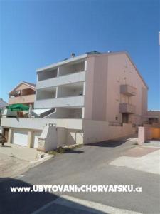 Apartments Marija Novalja - Pag Croatia