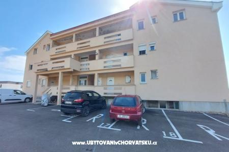 Apartments Zrnc photo 2