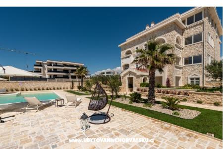 Château Dabo Suites photo 5