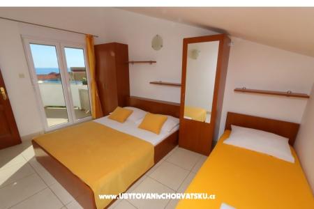 Apartments Milka Novalja photo 4