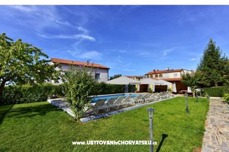 Apartments Tina photo 4