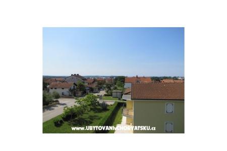 Maena Appartments Novigrad Croatia