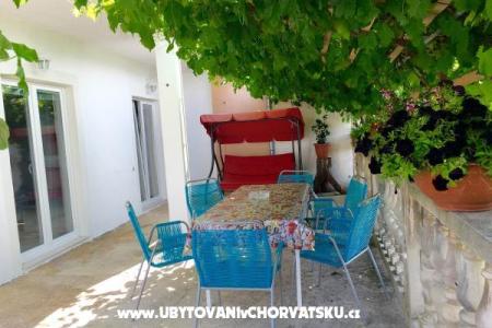 Apartments Marijana photo 2