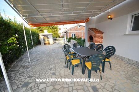 Apartment Melina photo 3