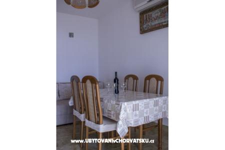 Apartment Dragica photo 2