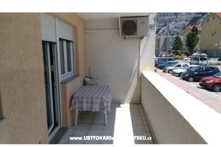 Apartment Jure photo 2