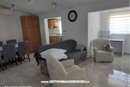 Apartment Perić Omis Croatia