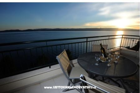  Apartments Andrea Omis Croatia