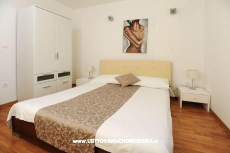  Apartments Andrea photo 5