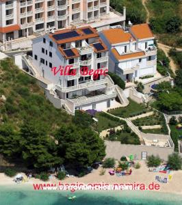 Apartments Begic Omis Croatia