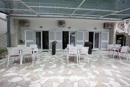 Apartments Ćurić photo 2