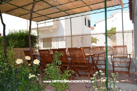 Apartments Karlo photo 3