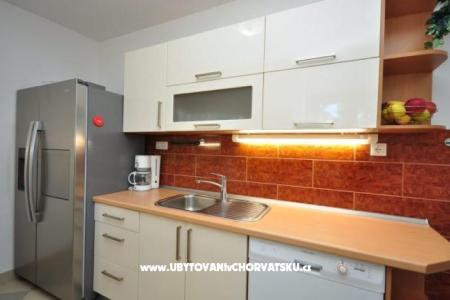 Apartments Lučič photo 4
