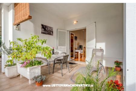 Apartments Mila Tomasović photo 2