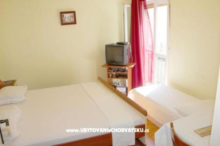 Apartments Roza photo 3