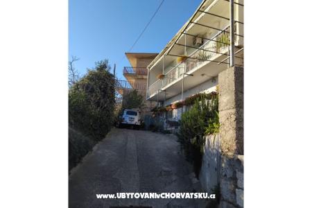 Apartments Slavinj Janja Omis Croatia