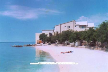 Apartments-pansion Julija Omis Croatia