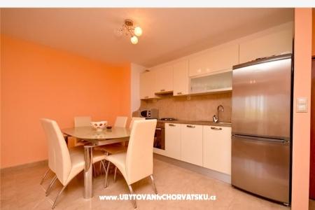 Apartment Tina photo 2