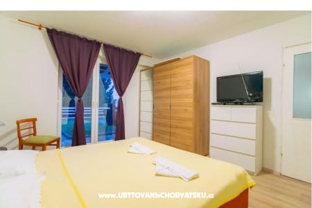 Apartment Dodo with pool photo 4