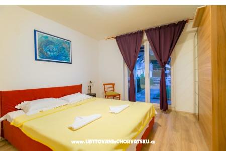 Apartment Dodo with pool photo 5