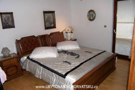 Apartments Galic photo 4