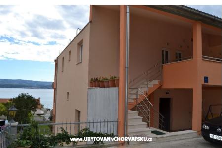 Apartments Kristina photo 2