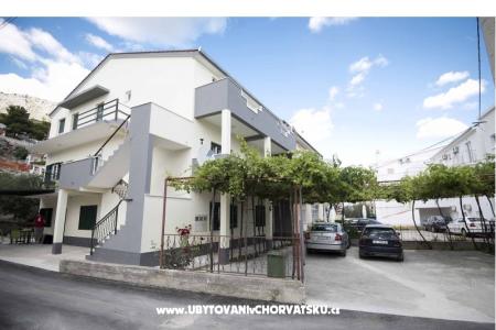 Apartments Martic photo 3